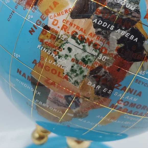 Semi-Precious Gemstone Globe 8" Stand Inlaid Brass Blue And Golden , VINTAGE - Picture 7 of 14